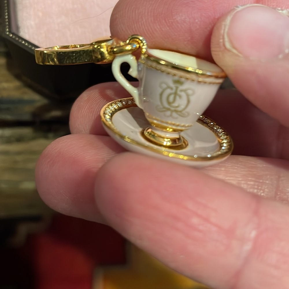 RARE Juicy Couture tea cup charm YJRU1087 retired tagged box - Picture 8 of 15